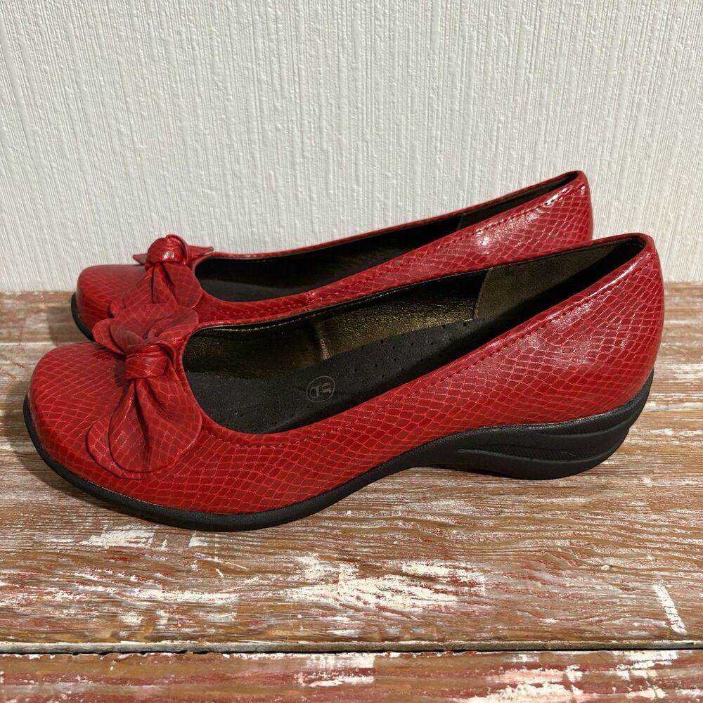 Red Bow Hush Puppies Snakeskin Flats Work Twee Retro Funky Classic Fun Women 8.5 - Picture 3 of 16